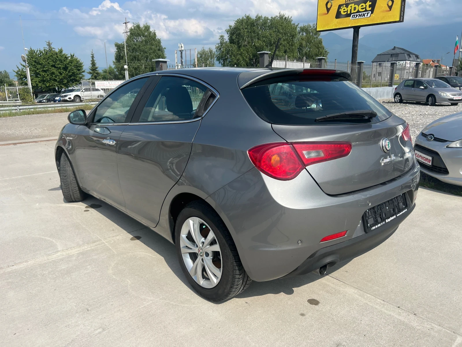 Alfa Romeo Giulietta 1.6JTD-m2 Euro 5B - изображение 4