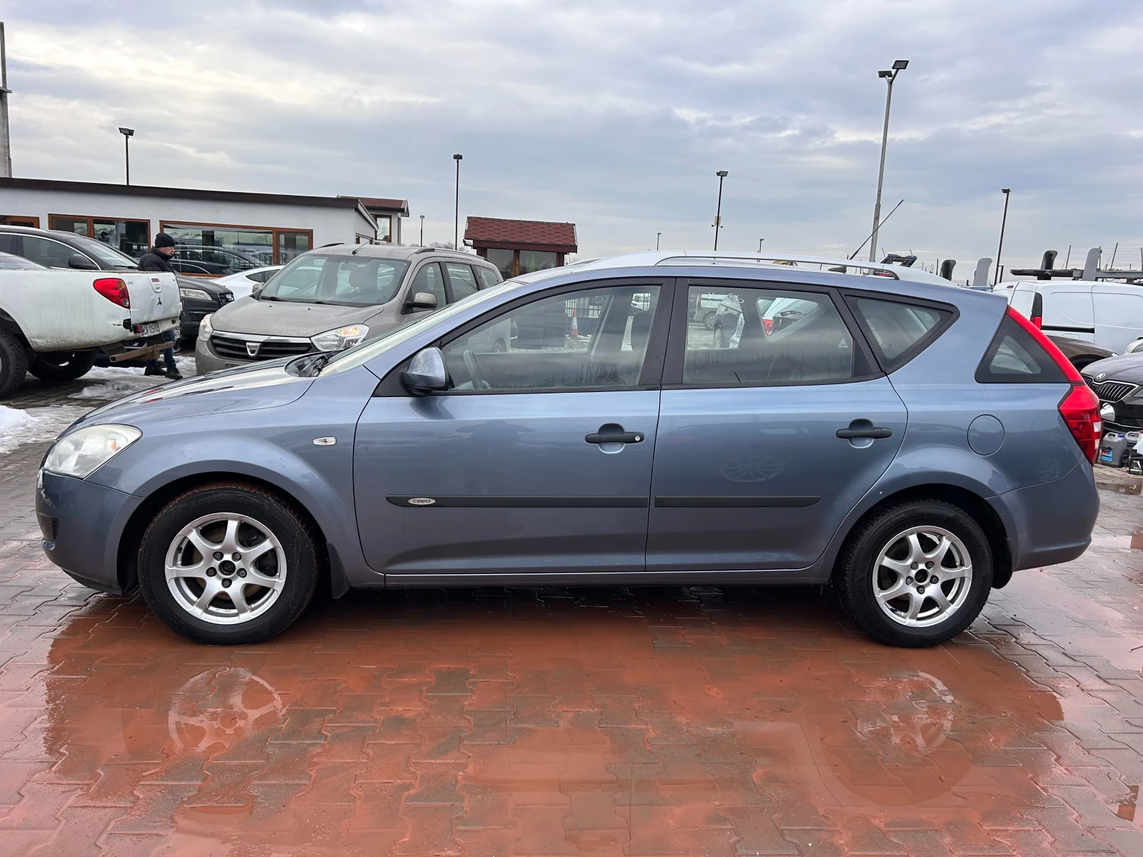 Kia Ceed 1.6i EURO 4 - изображение 9