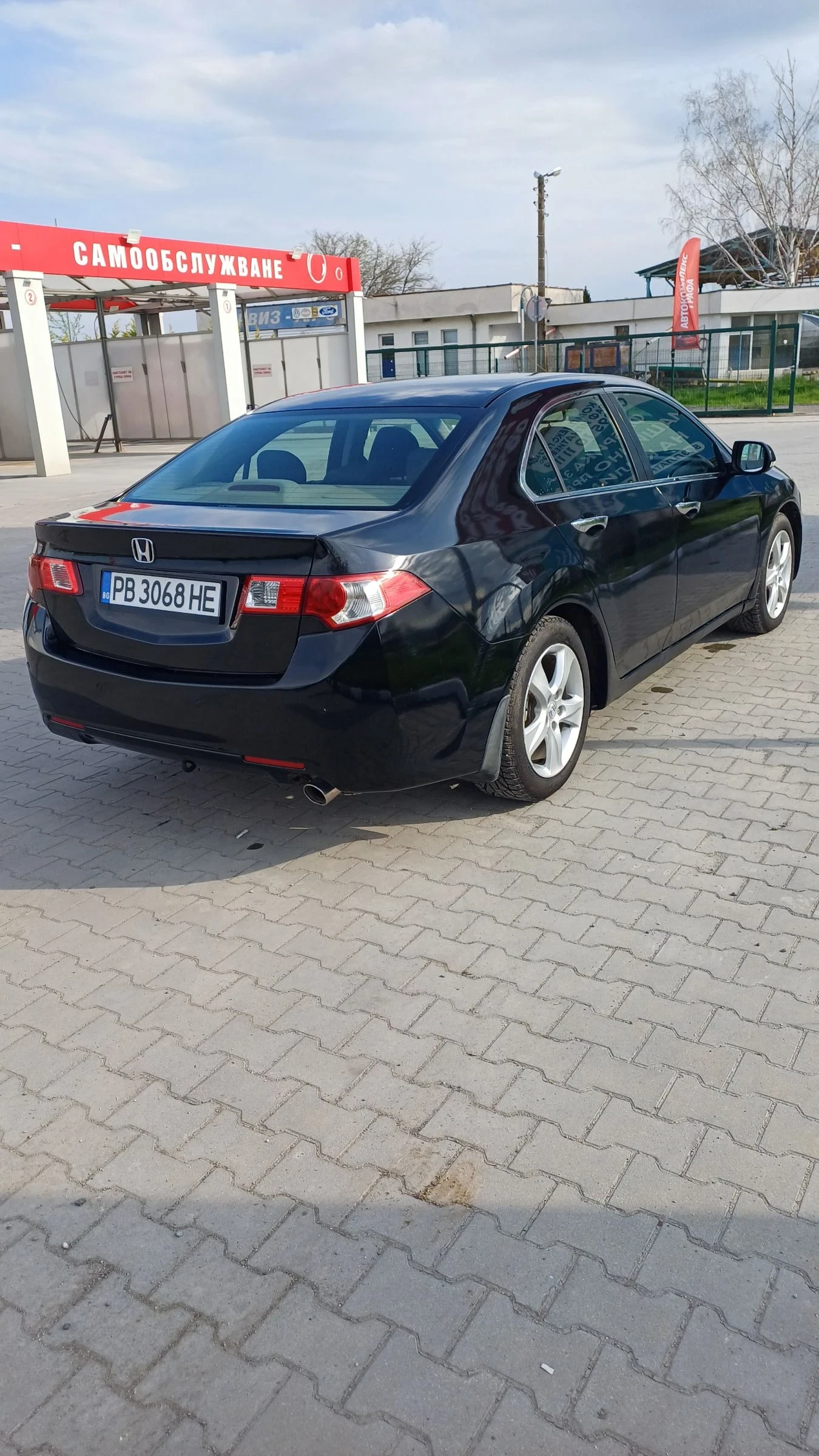 Honda Accord Бензин  Автомат - изображение 8