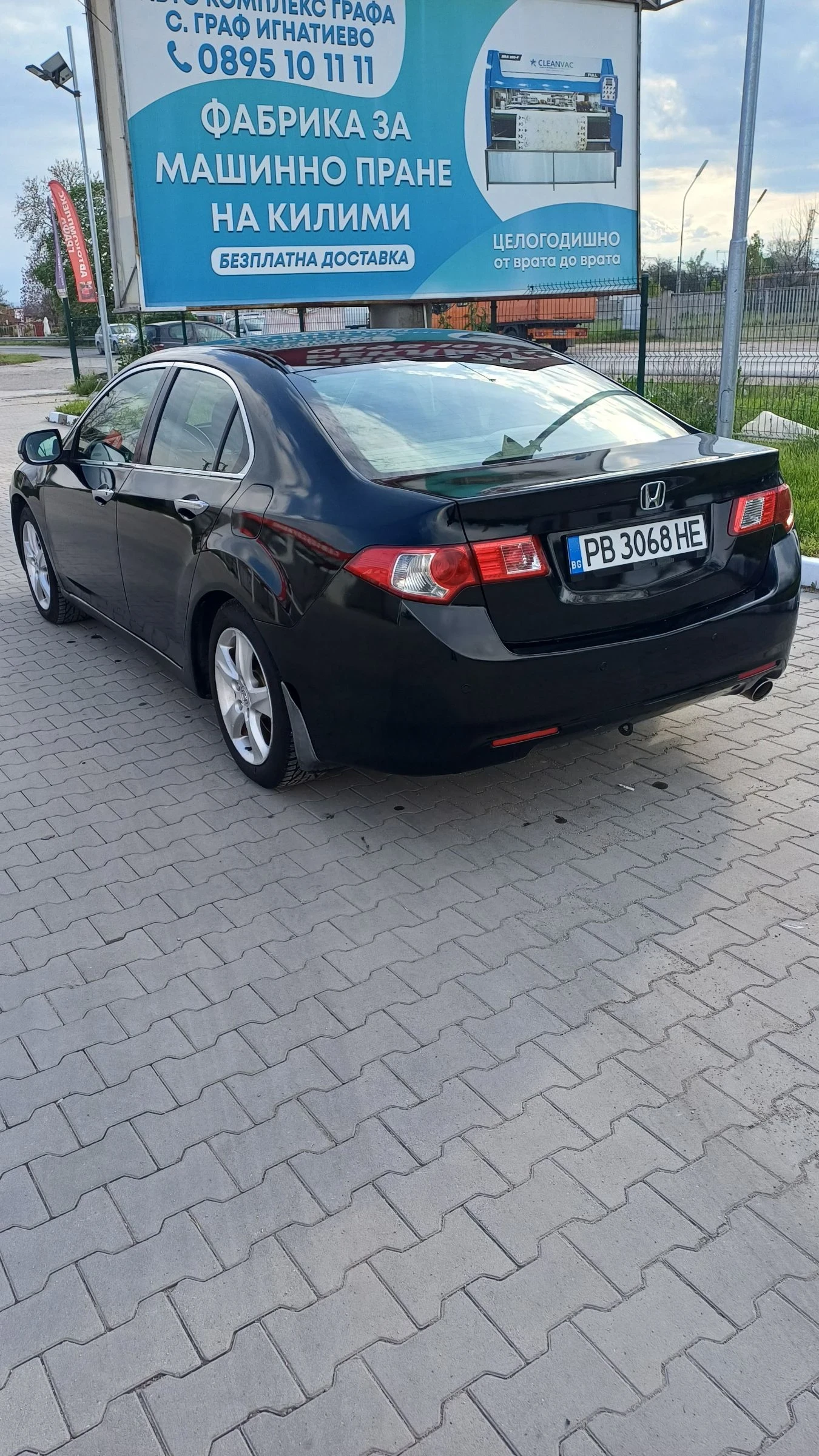 Honda Accord Бензин  Автомат - изображение 9