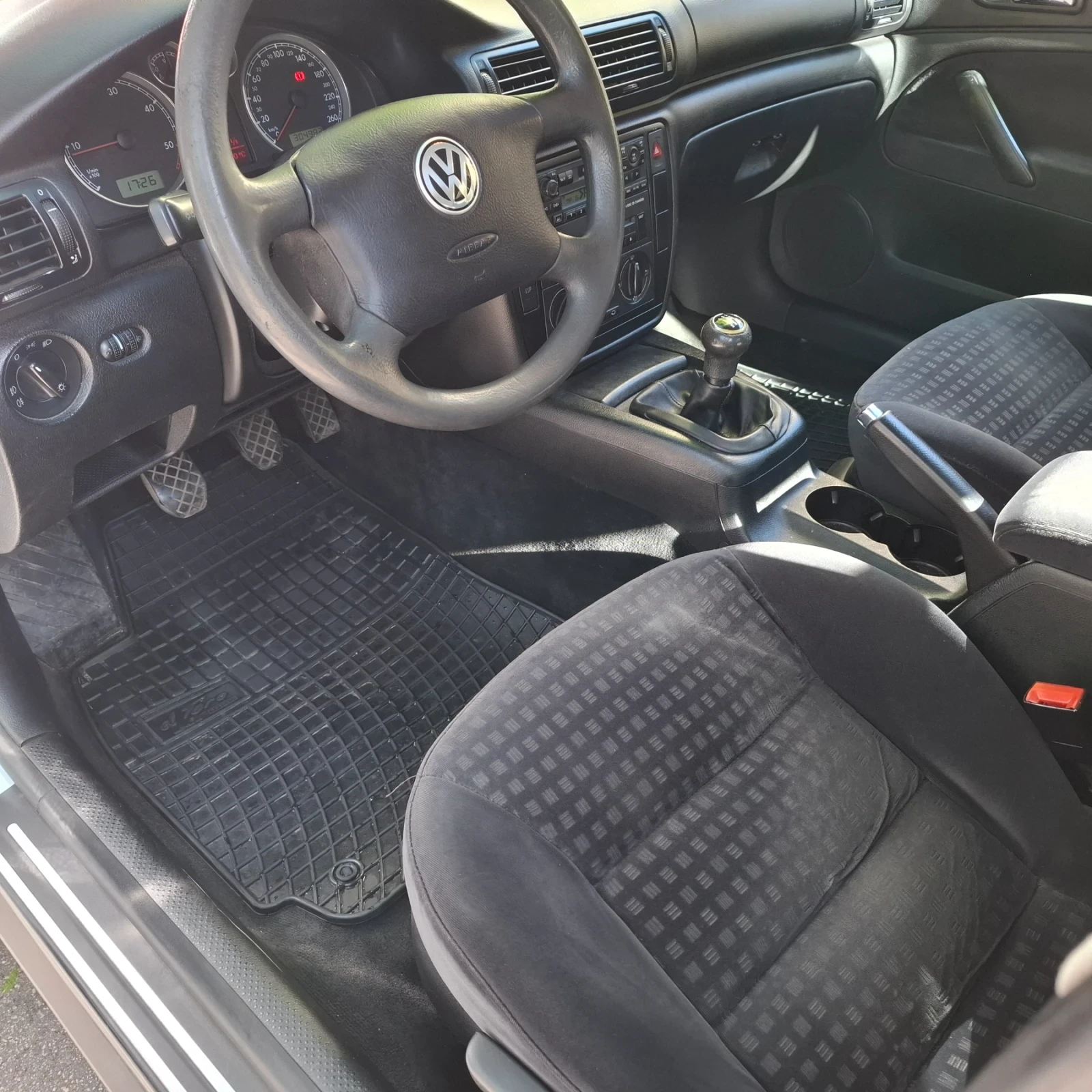 VW Passat  - изображение 8