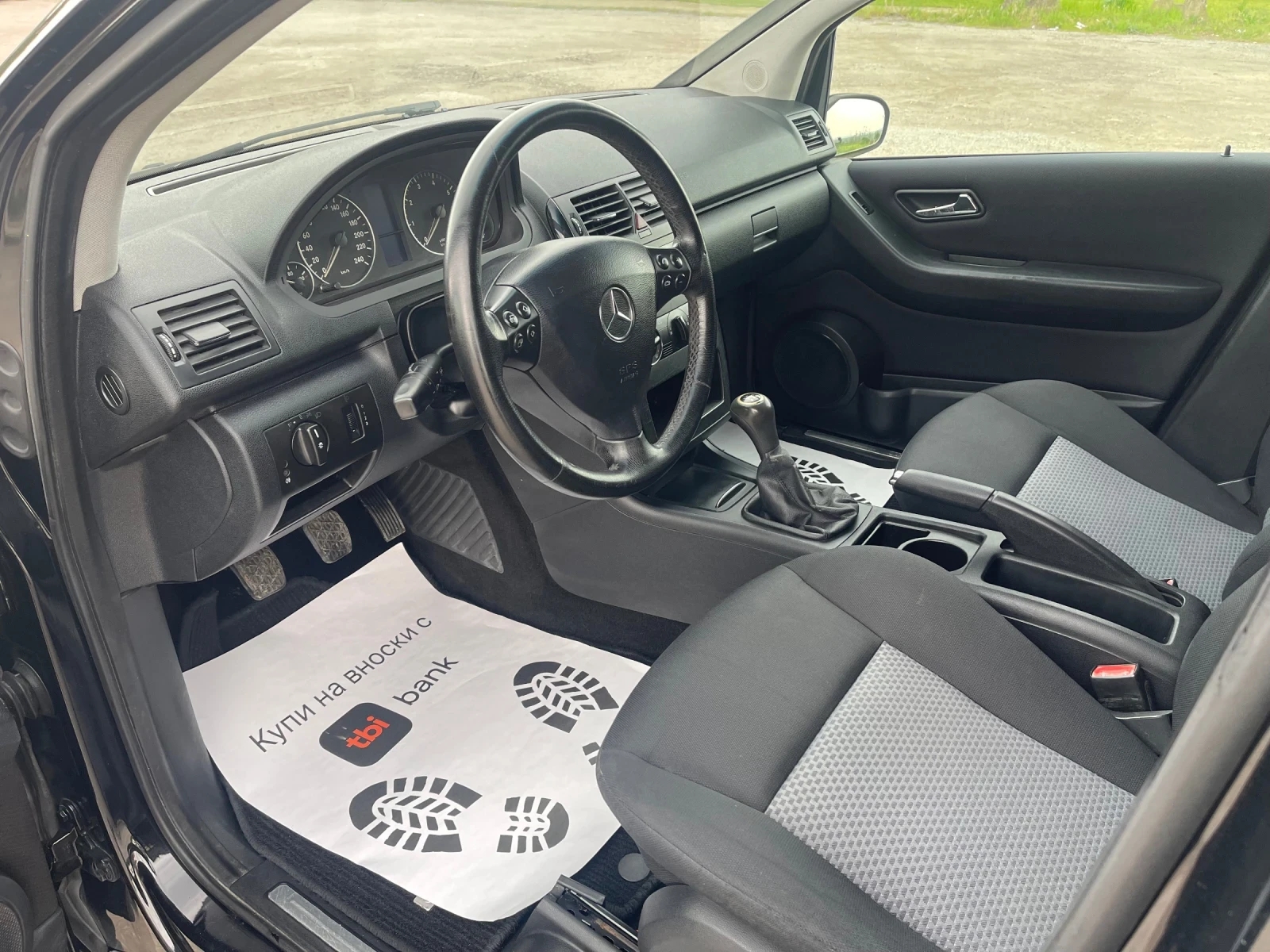 Mercedes-Benz A 150 * Италия*  - изображение 8