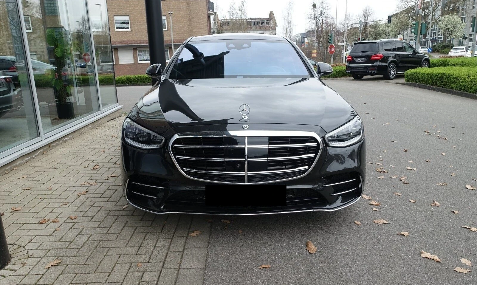 Mercedes-Benz S 400 d/AMG/LONG/4-MATIC/BURM/PANO/DIGITAL LIG/CHAUFFEUR - изображение 2