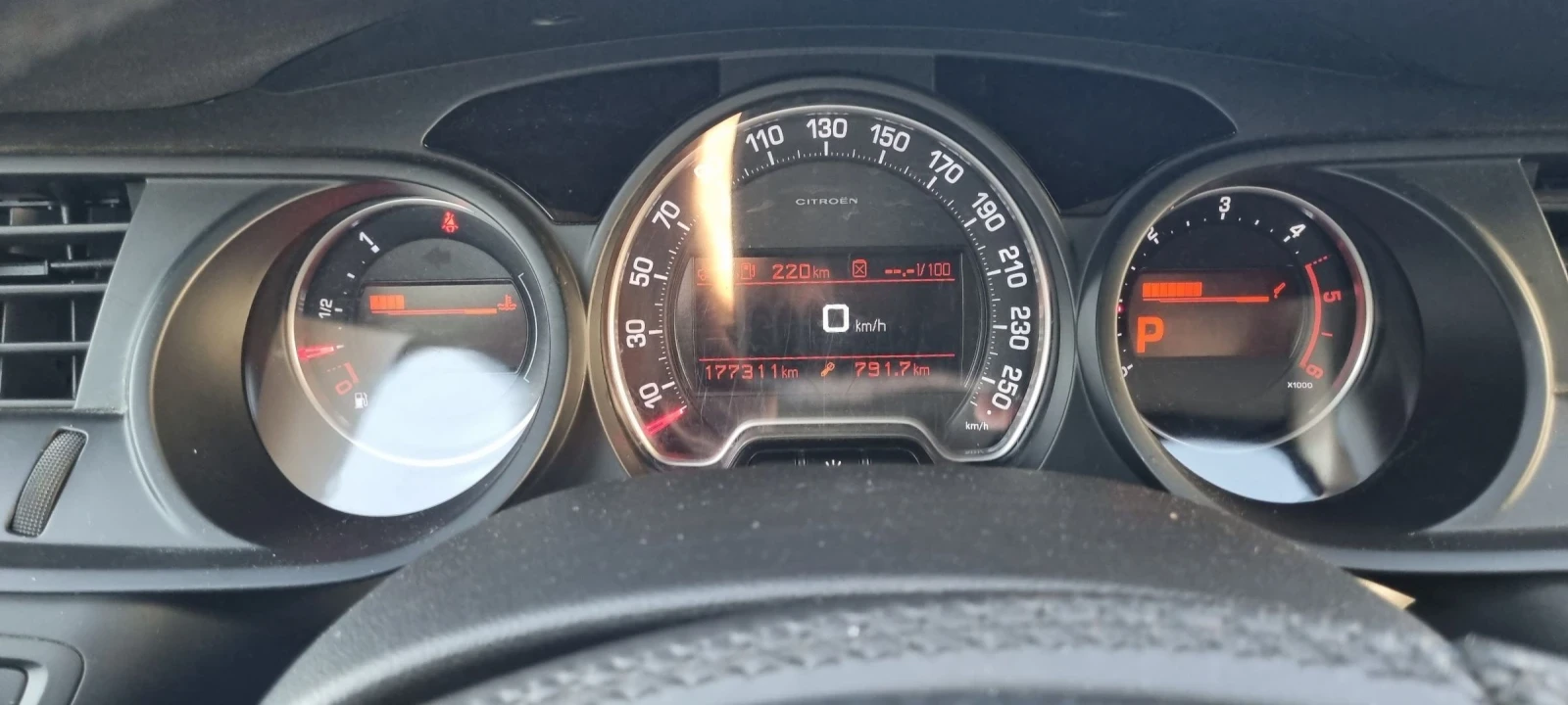 Citroen C5 2.0HDI 163 EXCLUSIVE - изображение 8
