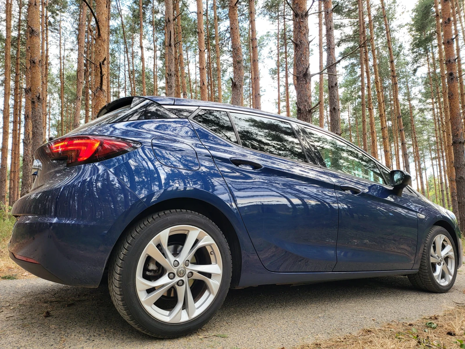 Opel Astra 1.5TDCI - изображение 4