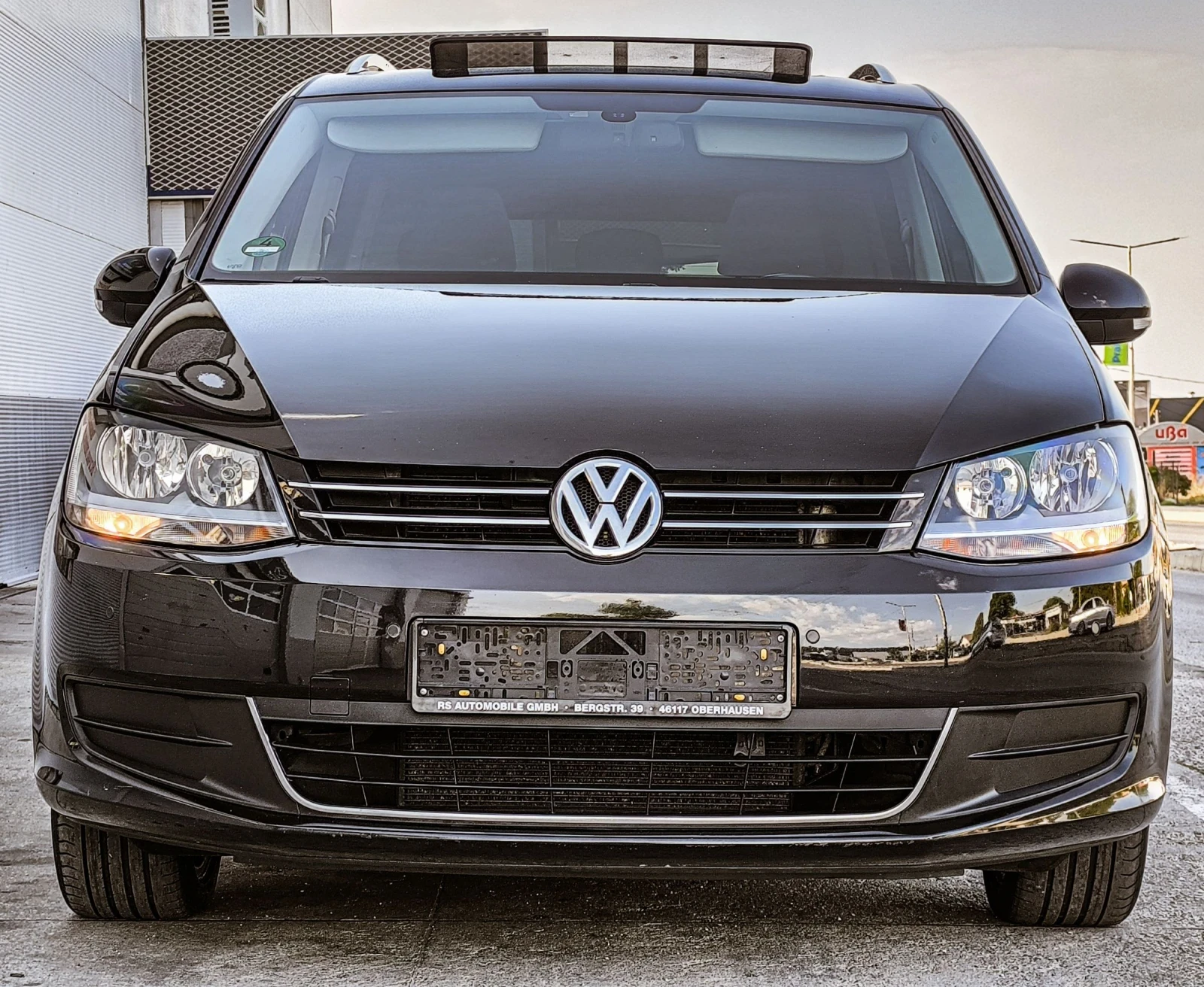 VW Sharan 2.0TDI HIGHLINE DSG ГЕРМАНИЯ ПАНОРАМА - изображение 2