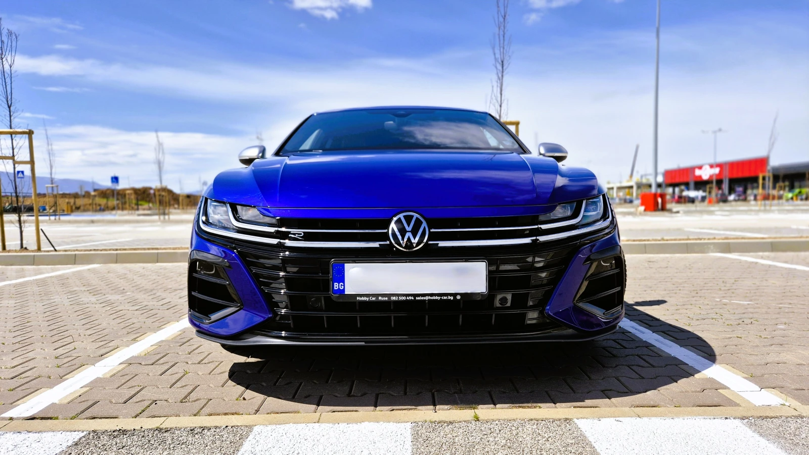 VW Arteon R Shooting Brake 4x4 Leasing - изображение 2