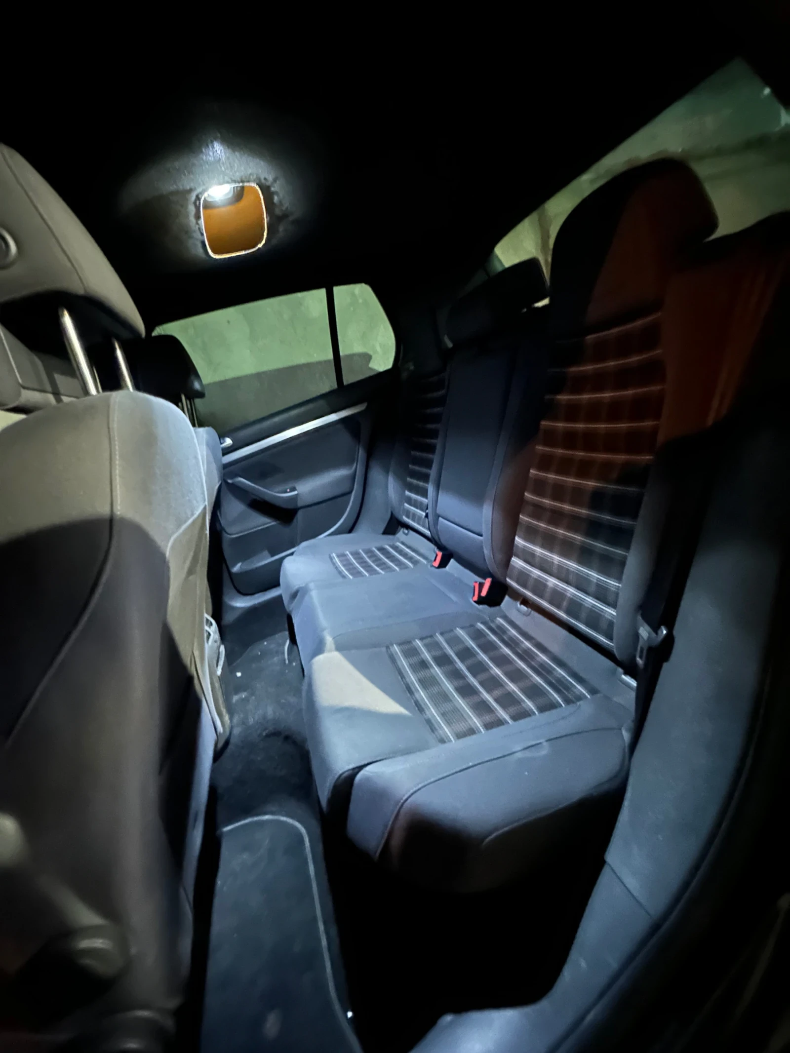 VW Golf 2.0 GTI TFSI 240hp DSG - изображение 6