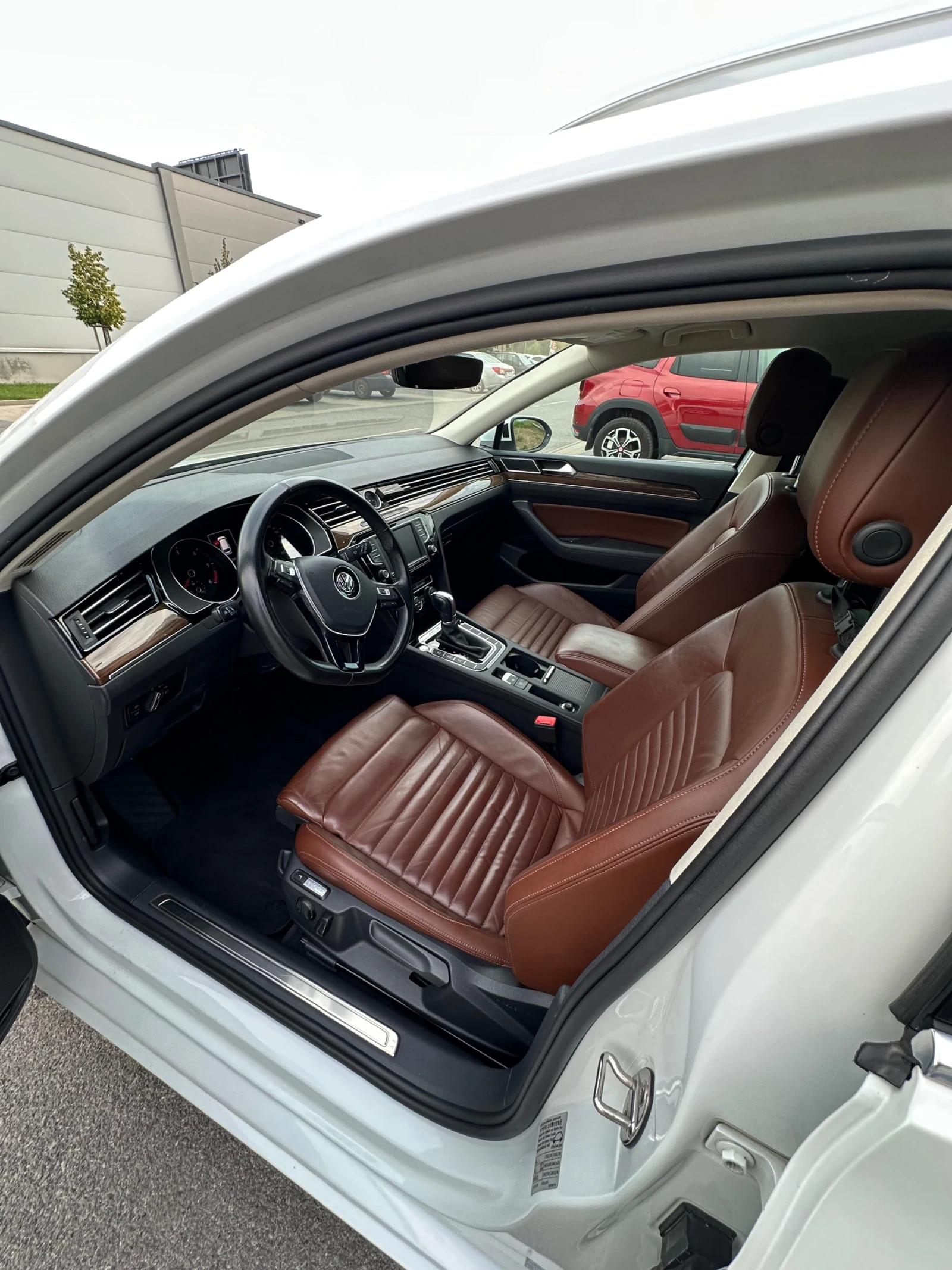 VW Passat  - изображение 9