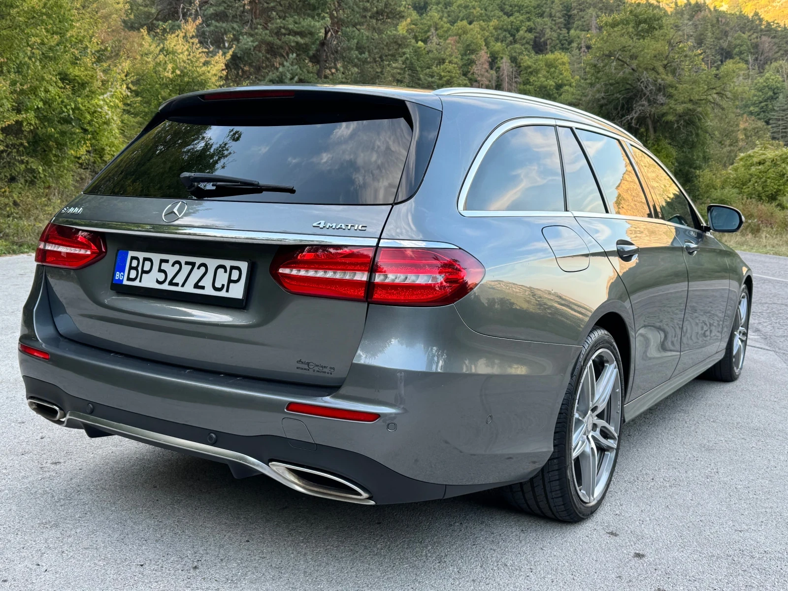 Mercedes-Benz E 400 * * БЕЗ АНАЛОГ AMG- ПАКЕТ FULL!!!! - изображение 4