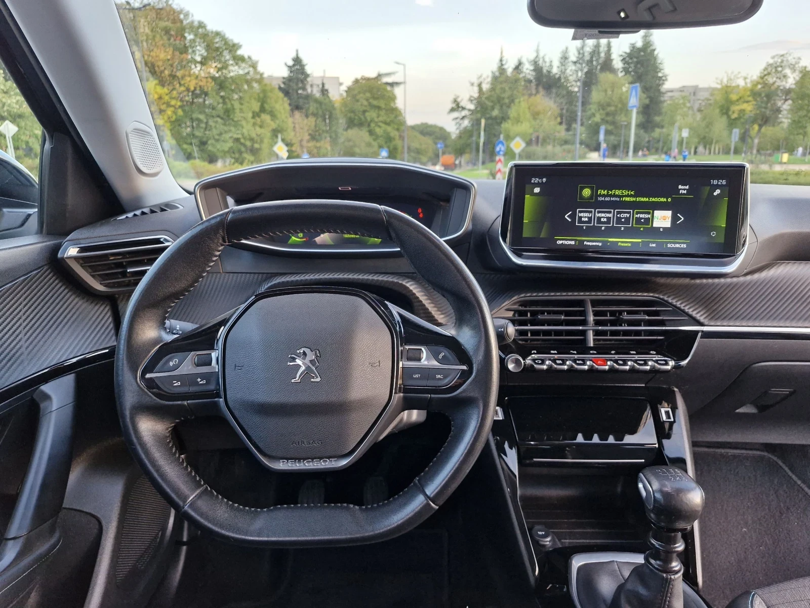 Peugeot 2008 1.5 HDi ALLURE - изображение 9