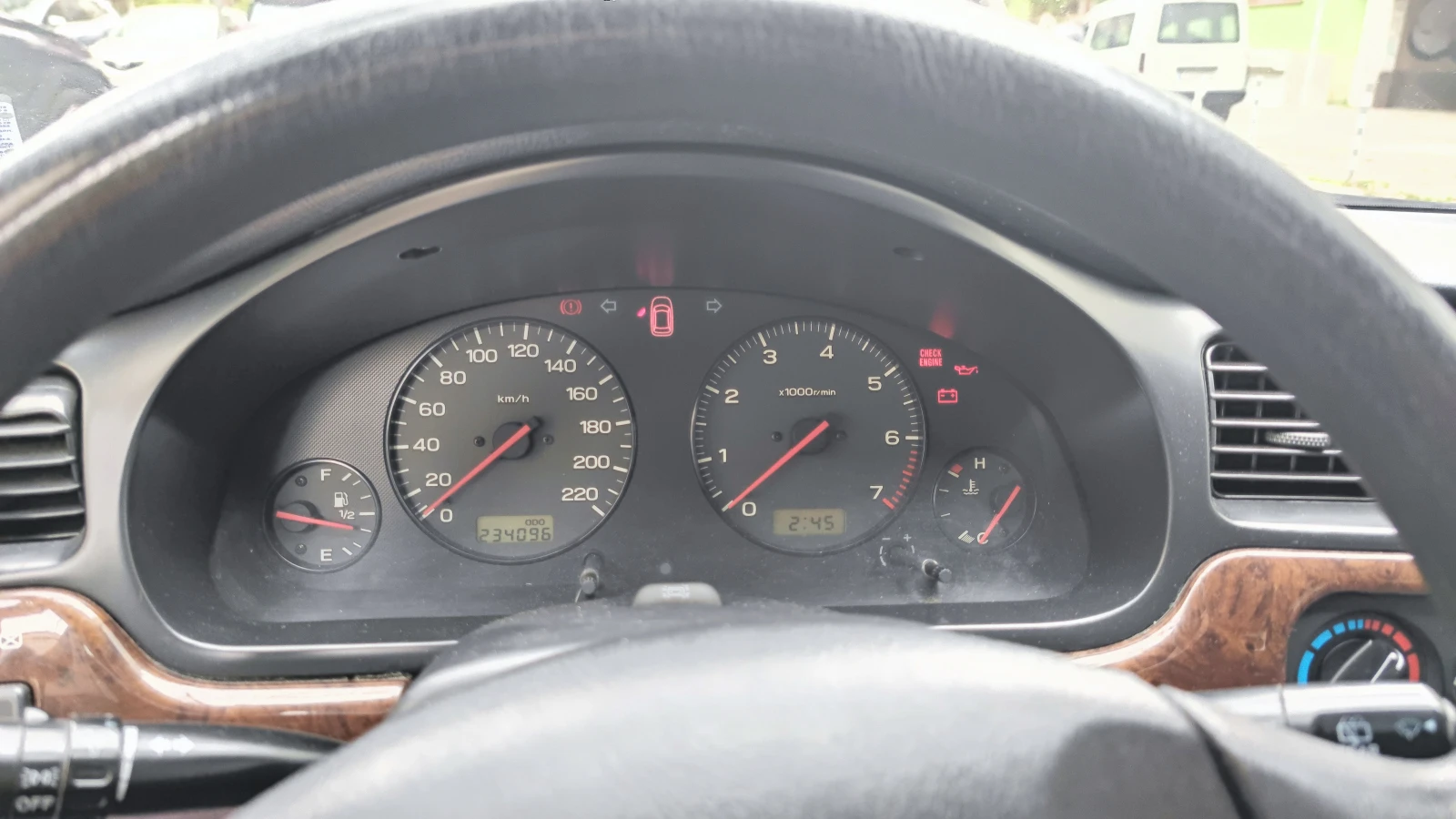 Subaru Legacy | Mobile.bg   17