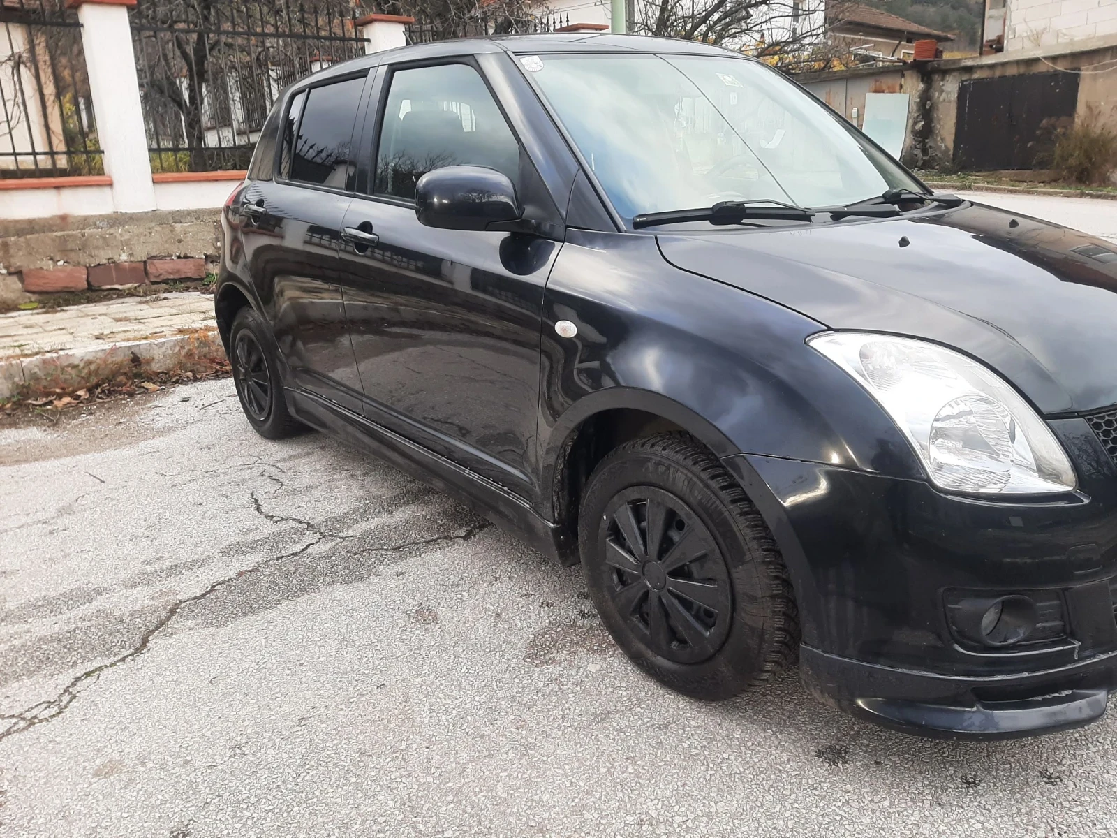 Suzuki Swift 1.3i KLIMA 4x4 FEIS | Mobile.bg � ����������� 9