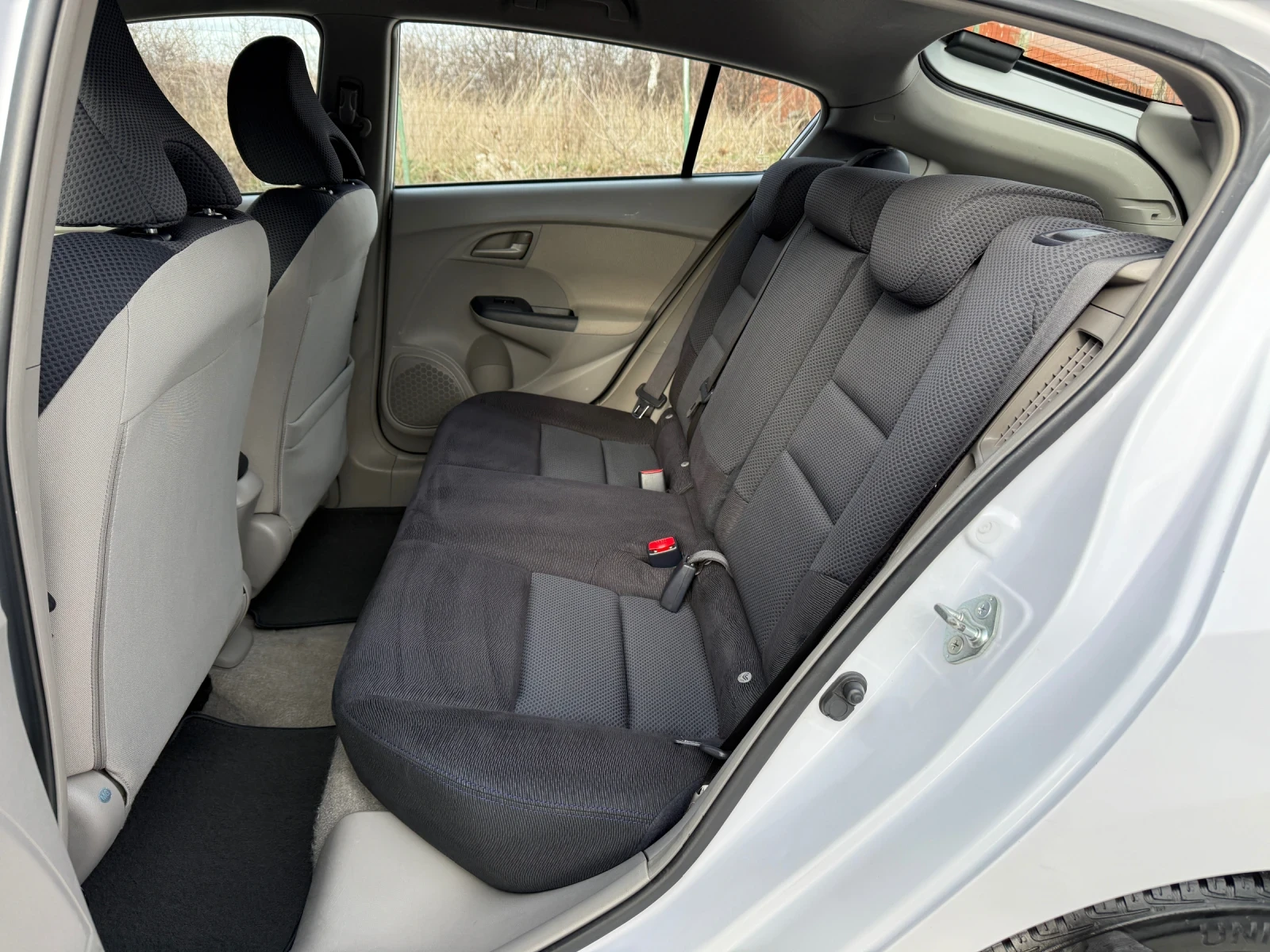 Honda Insight 1.3i-VTEC Hybrid, * 177 000км* Автоматик! Уникат! - изображение 7