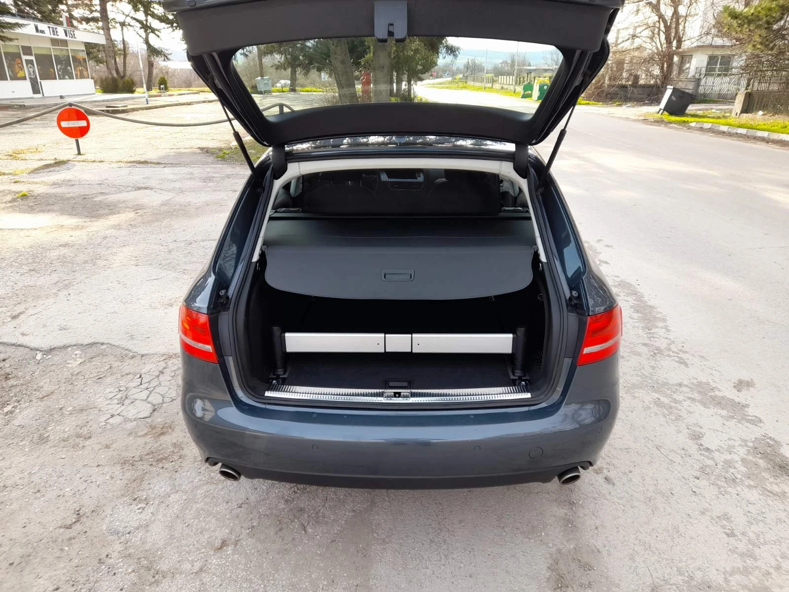 Audi A4, снимка 8 - Автомобили и джипове - 53442553