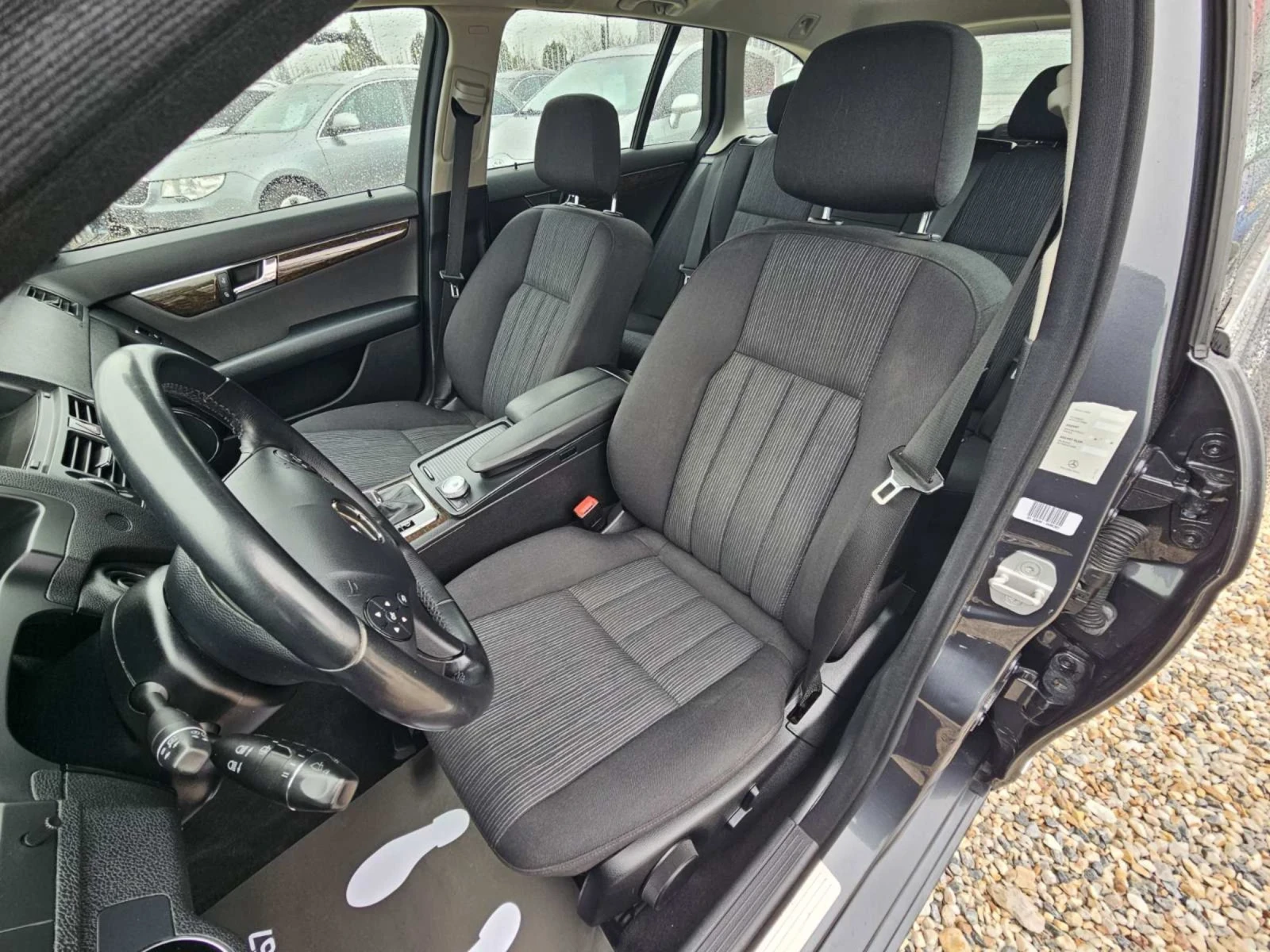 Mercedes-Benz C 180 156 к.с./ НАВИ/ КСЕНОН/ ПОДГРЕВ/ ГЕРМАНИЯ, снимка 10 - Автомобили и джипове - 53739627