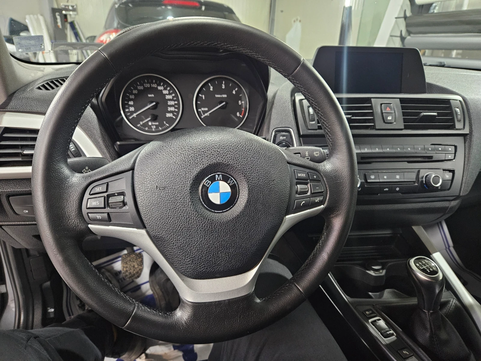 BMW 118 118d, снимка 11 - Автомобили и джипове - 53760152