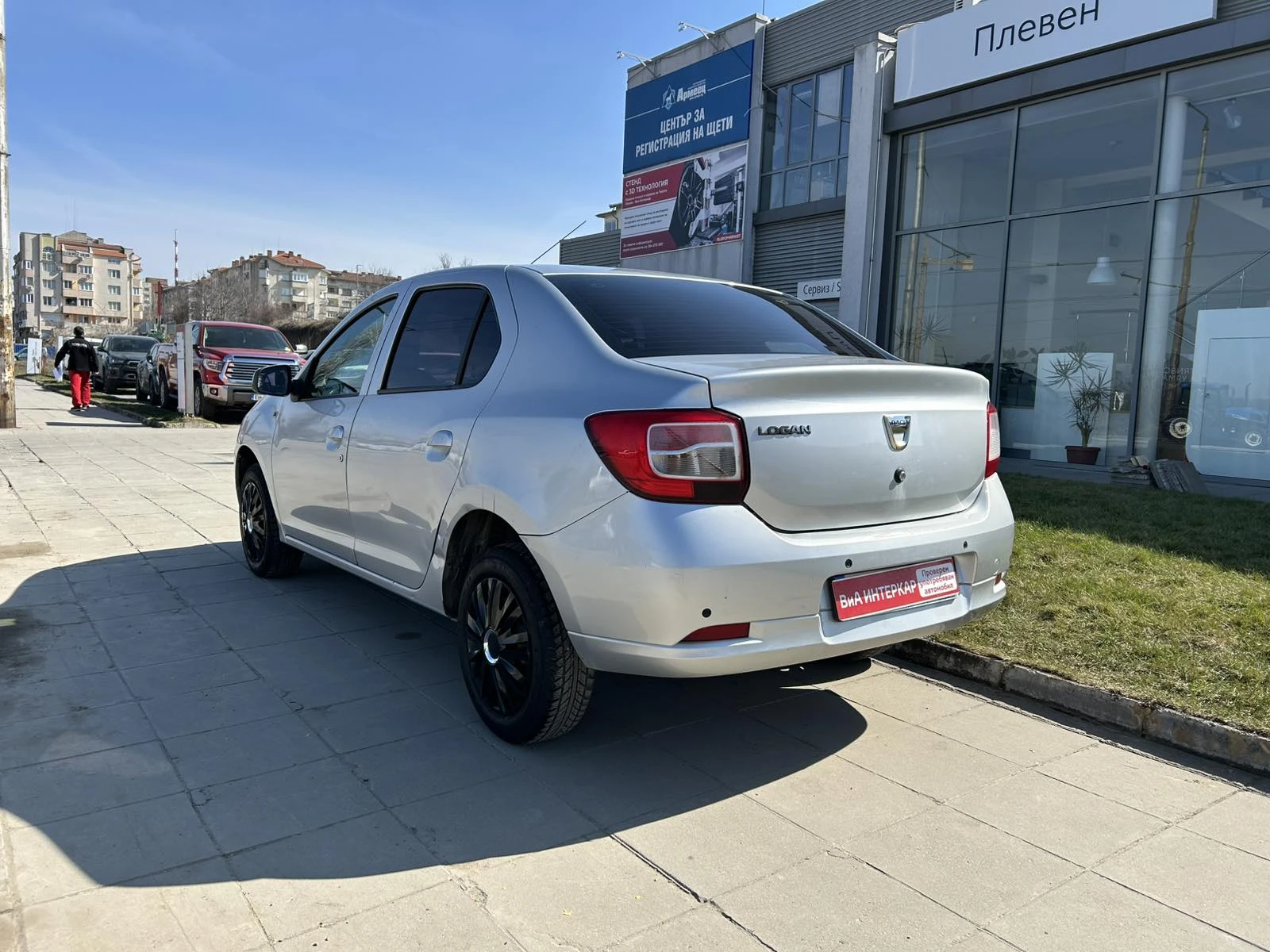 Dacia Logan 1.5 DCi, снимка 3 - Автомобили и джипове - 53814153