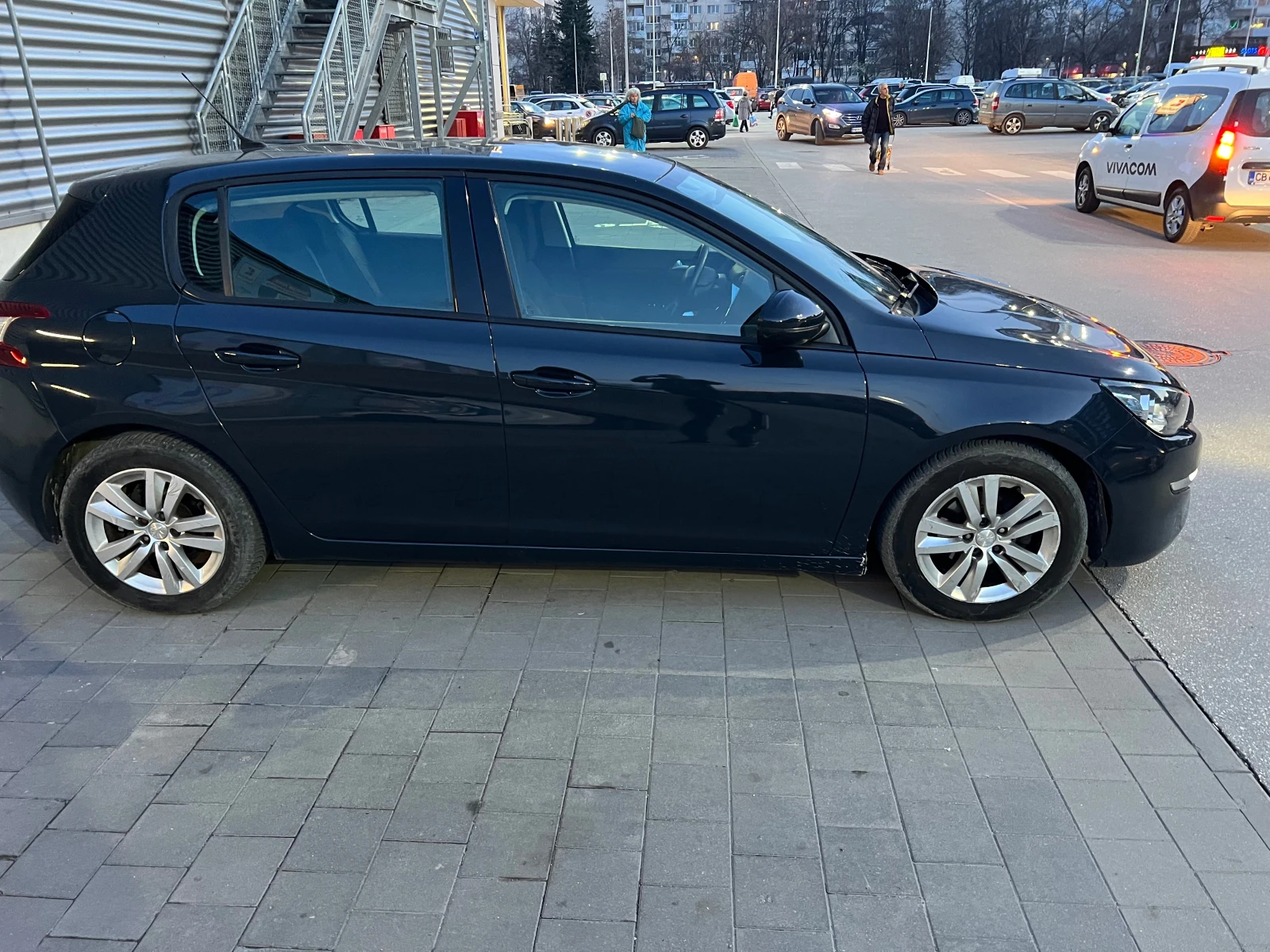 Peugeot 308 1.6HDI 90 к.с, снимка 4 - Автомобили и джипове - 53981744