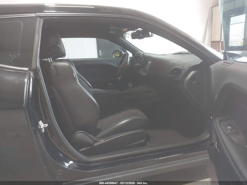 Dodge Challenger 2016 DODGE CHALLENGER RT SCAT PACK, снимка 10 - Автомобили и джипове - 53995735