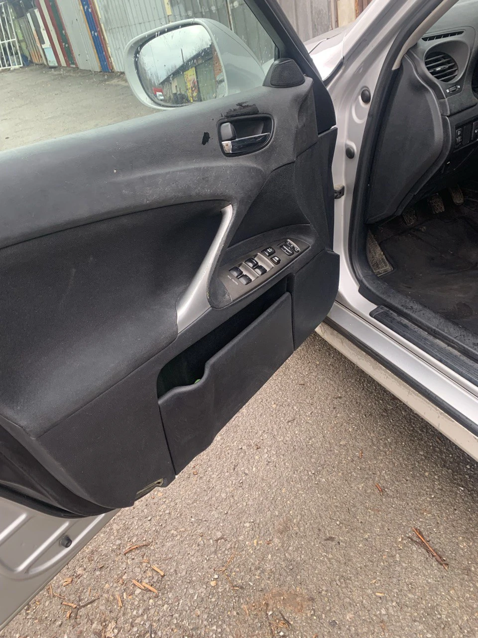 Lexus IS 220d | Mobile.bg � ����������� 7