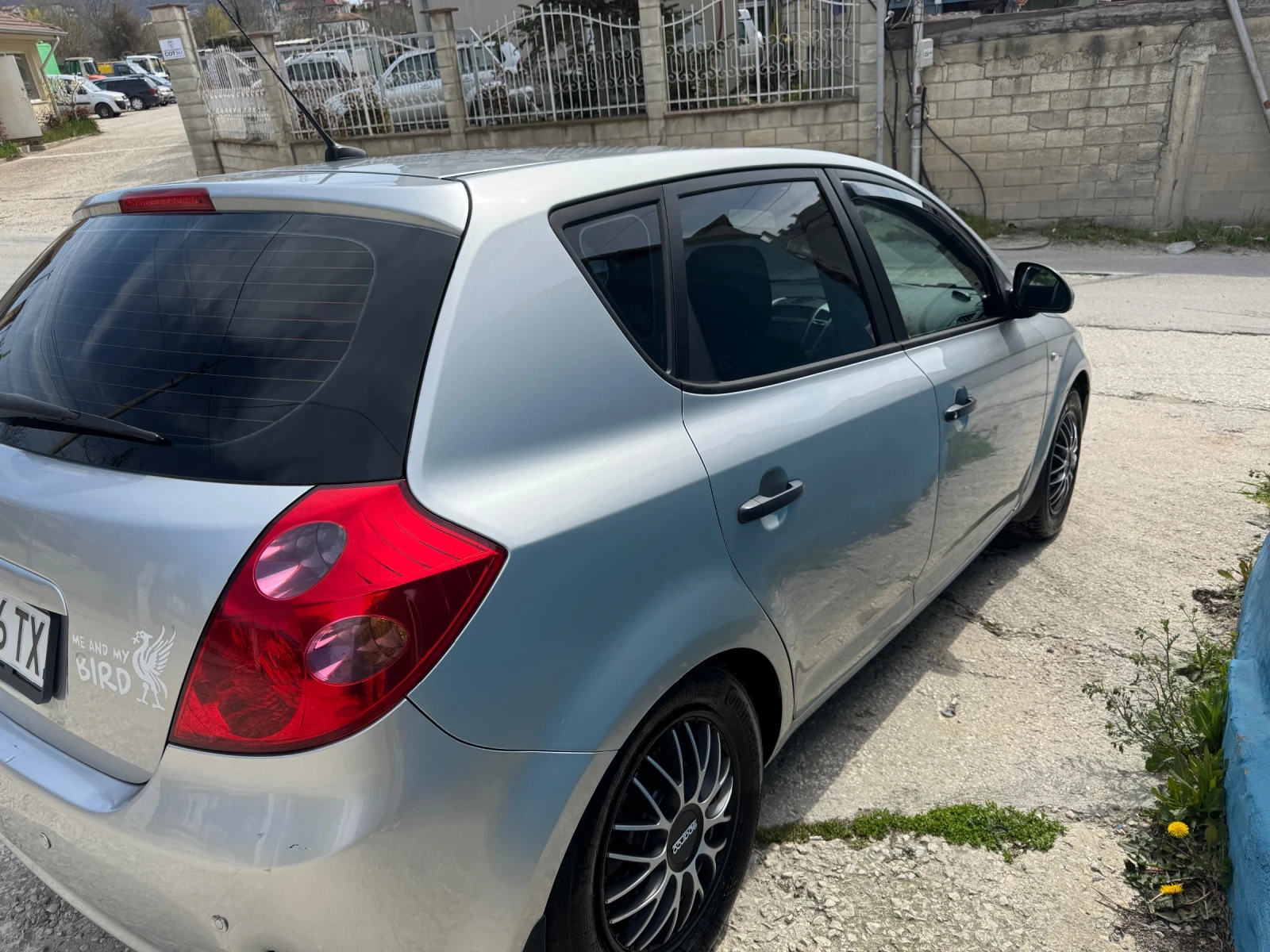Kia Ceed 1.4 CVVT, снимка 2 - Автомобили и джипове - 54217975
