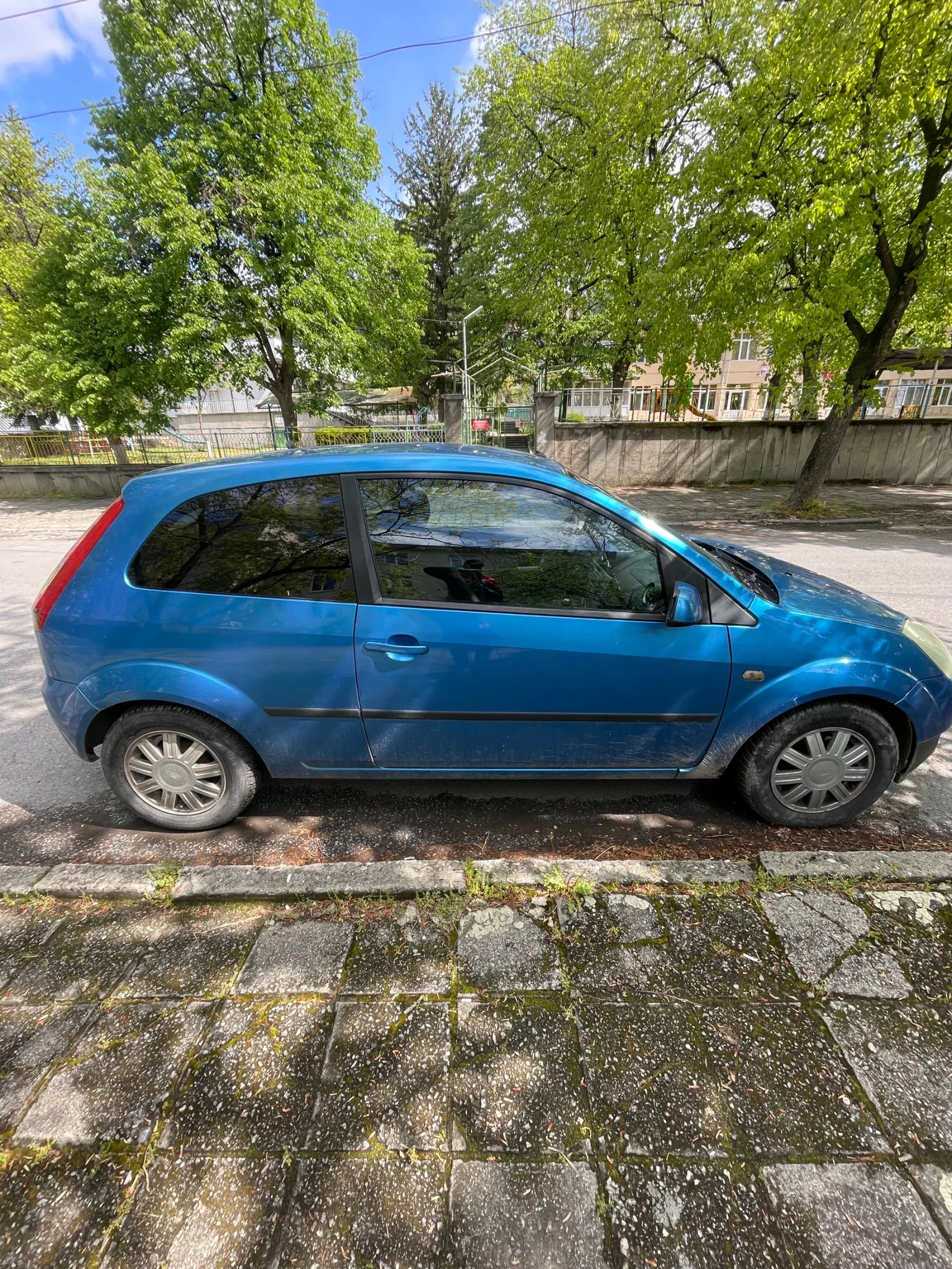 Ford Fiesta 1.6 TDCI 90 к.с., снимка 8 - Автомобили и джипове - 54383780