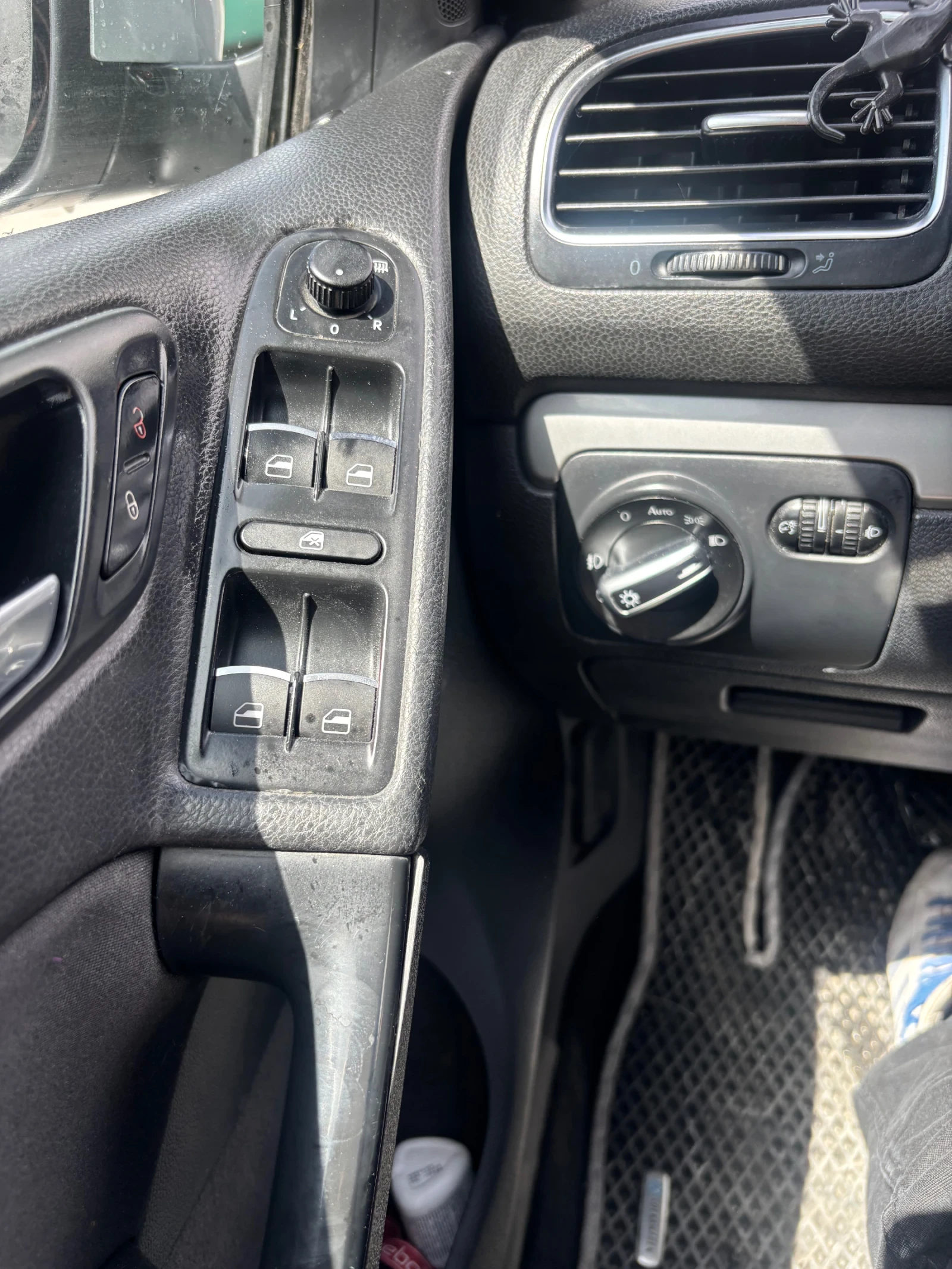 VW Golf 2.0d 110�.�. | Mobile.bg � ����������� 11