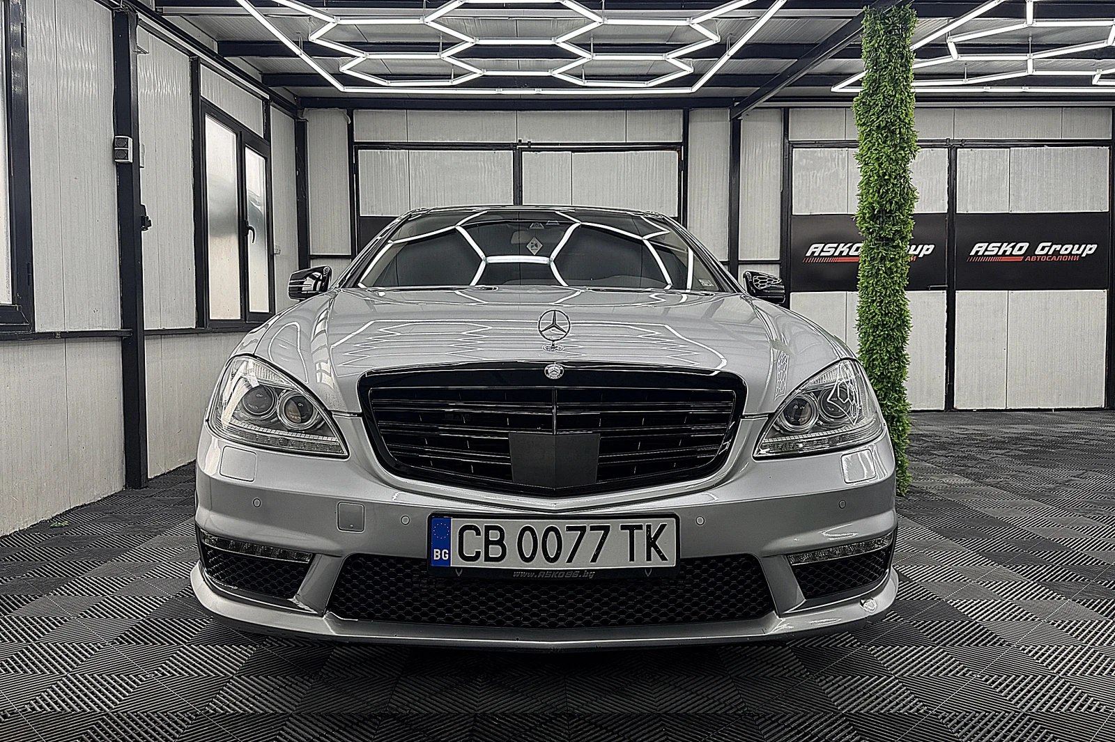 Mercedes-Benz S 350 AMG/4-MATIC/PANORAMA/KeylessGo/СОБСТВЕН ЛИЗИНГ, снимка 2 - Автомобили и джипове - 54426965