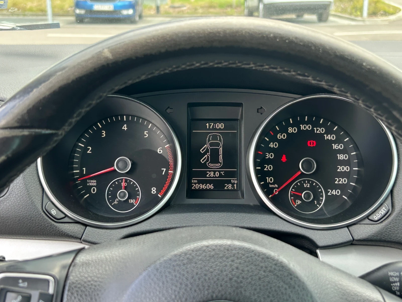 VW Golf, снимка 12 - Автомобили и джипове - 54948210