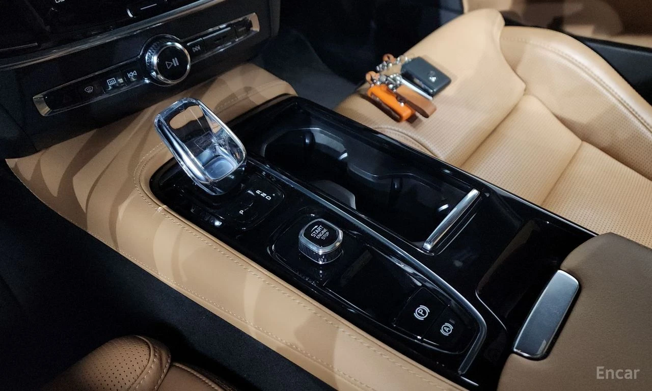 Volvo S90 T8* HYBRID* AWD* INSCRIPTION* ОБДУХВАНЕ* BOWER* WI, снимка 10 - Автомобили и джипове - 55012361