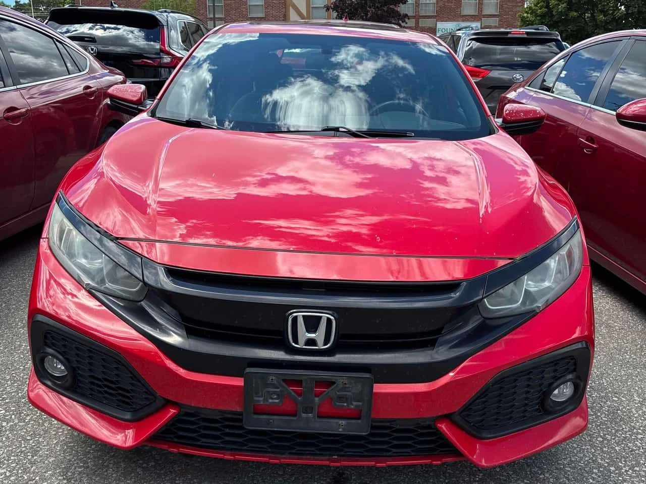 Honda Civic SPORT/КЛИП НА МОТОРА/CARFAX/ФИНАНСИРАНЕ, снимка 2 - Автомобили и джипове - 55024655