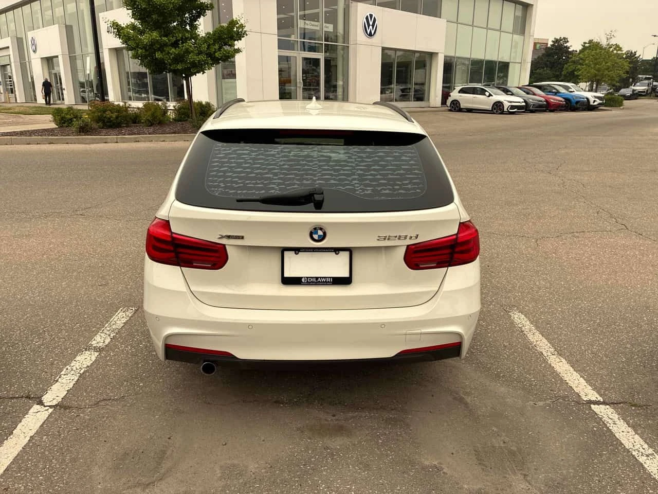 BMW 328 * 328d xDrive * CARFAX * БЕЗ ПЪРВОНАЧАЛНА ВНОСКА, снимка 4 - Автомобили и джипове - 55343726