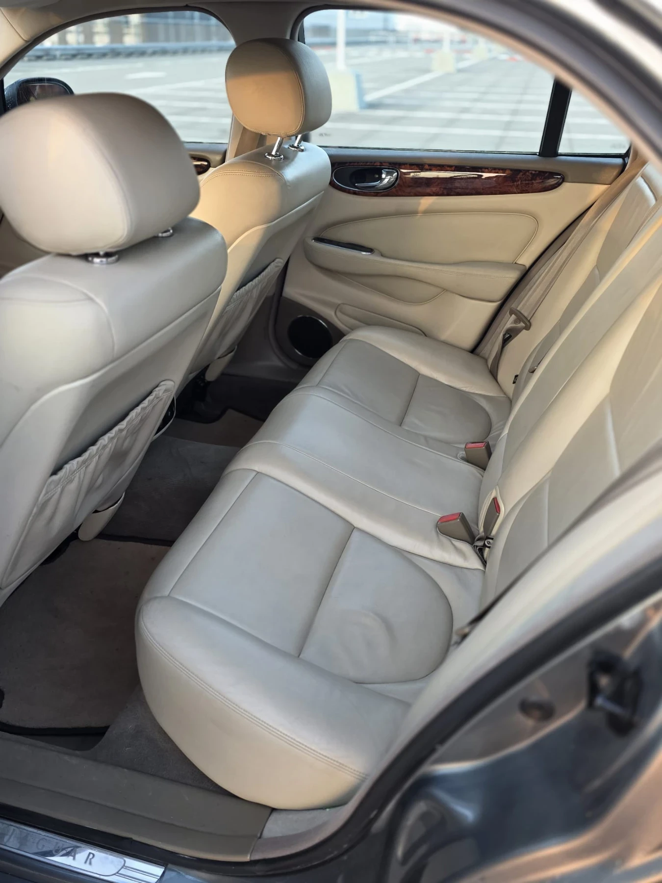 Jaguar Xj 3000 бензин V6 243кс, снимка 10 - Автомобили и джипове - 55594343