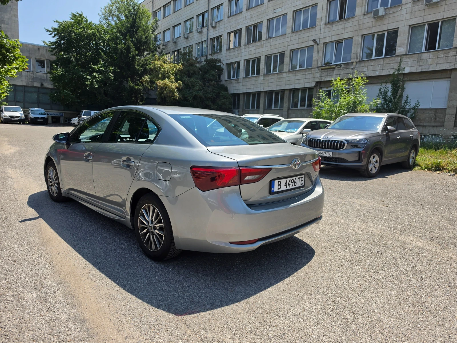 Toyota Avensis, снимка 4 - Автомобили и джипове - 55615994