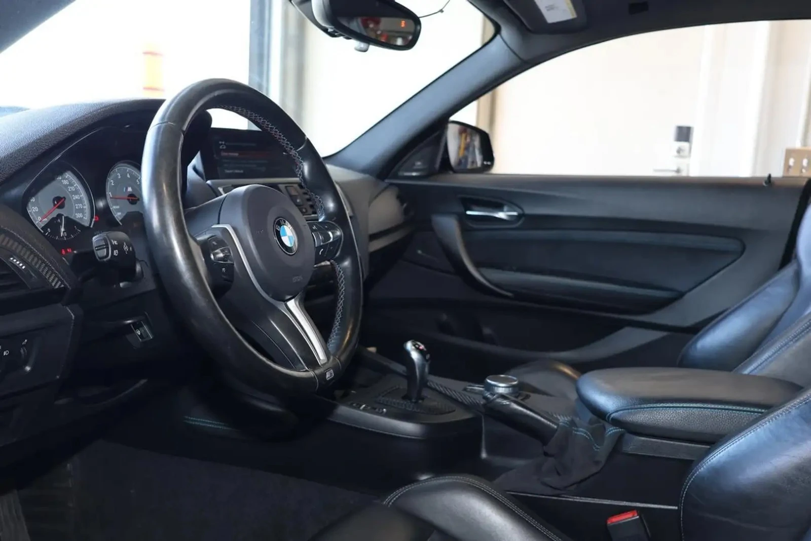 BMW M2 DCT* M PERFORM ГЪРНЕ* DISTRONIC* H/К* CARPLAY, снимка 4 - Автомобили и джипове - 55678940