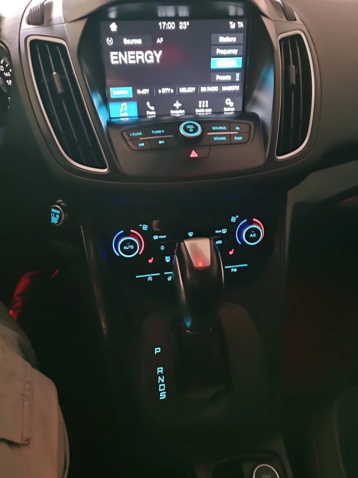 Ford C-max, снимка 5 - Автомобили и джипове - 55981427