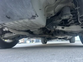 Jaguar F-PACE * 2.0* 180к.с* 4X4* FULL* OPTION* , снимка 9