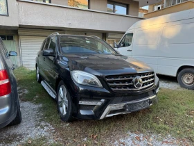 Mercedes-Benz ML 350 CDI BLUETEC 4MATIC AMG HARMONKARDON/AIRMATIC/PANO, снимка 1