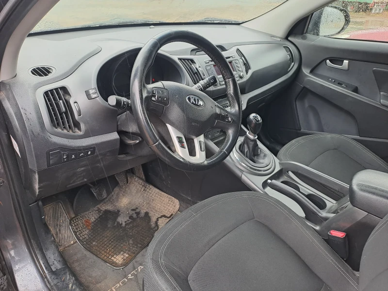 Kia Sportage 2.0CRDI 4X4 , снимка 5 - Автомобили и джипове - 49542799