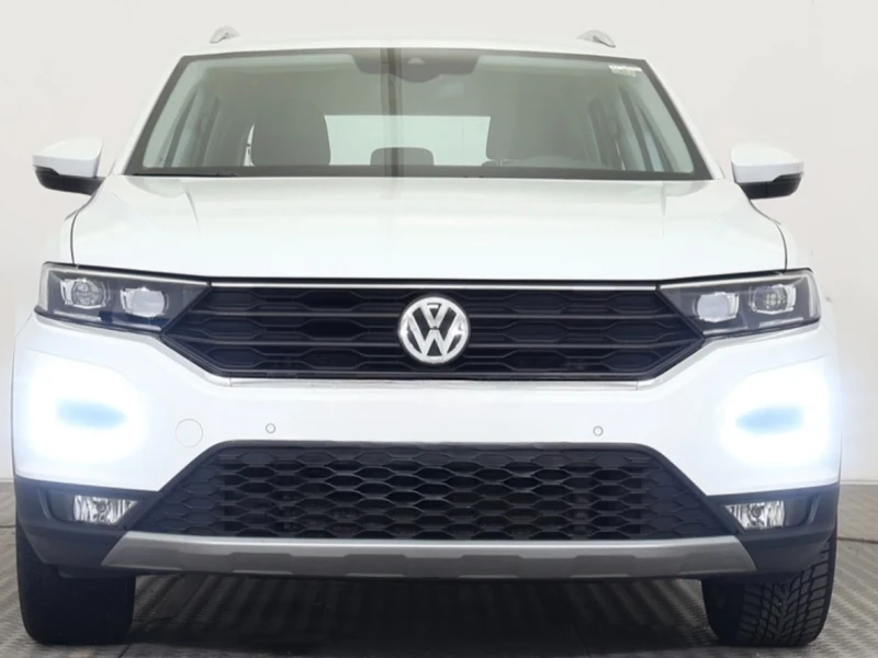 VW T-Roc, снимка 4 - Автомобили и джипове - 52658411