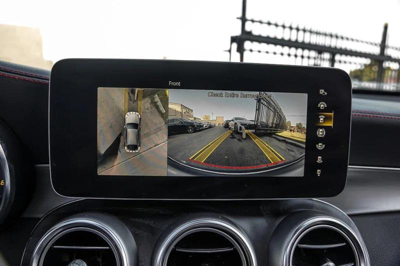 Mercedes-Benz GLC 300 AMG PACK* DIGITAL* BURMASTER* LANE ASSIST* NIGHT P, снимка 11 - Автомобили и джипове - 52576588