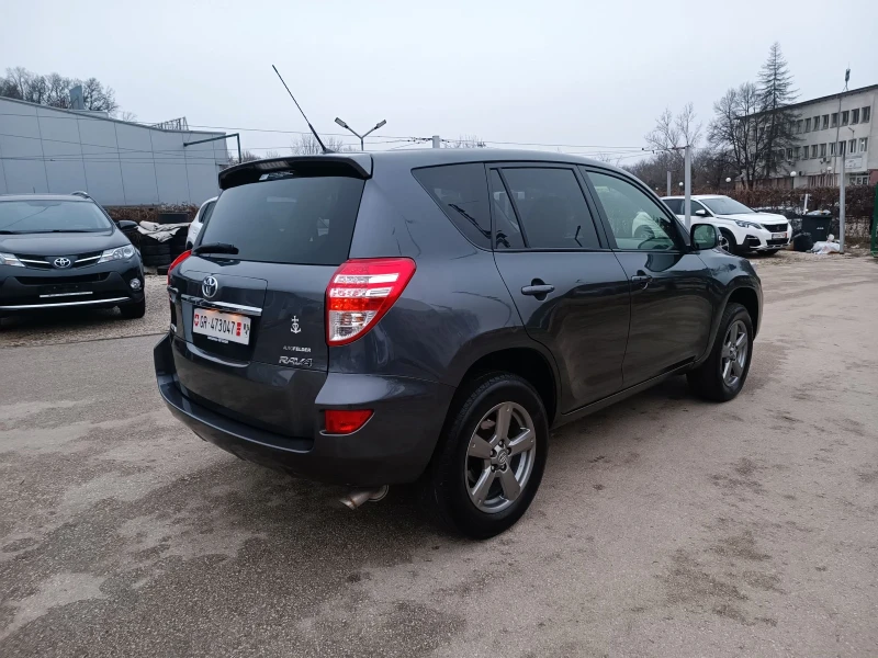 Toyota Rav4 2.0i-158кс-ШВЕЙЦАРИЯ-РЪЧКА-6ск-FACELIFT-KEYLESS, снимка 3 - Автомобили и джипове - 52831849