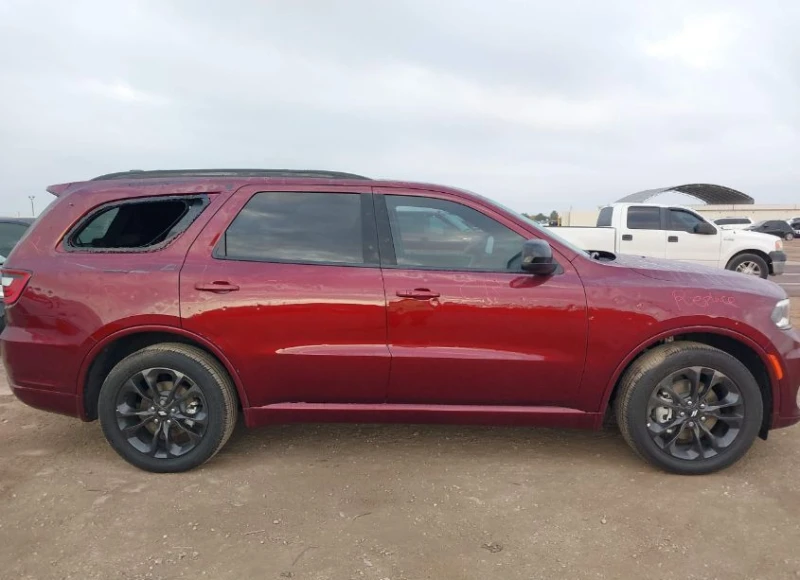 Dodge Durango, снимка 13 - Автомобили и джипове - 53407137