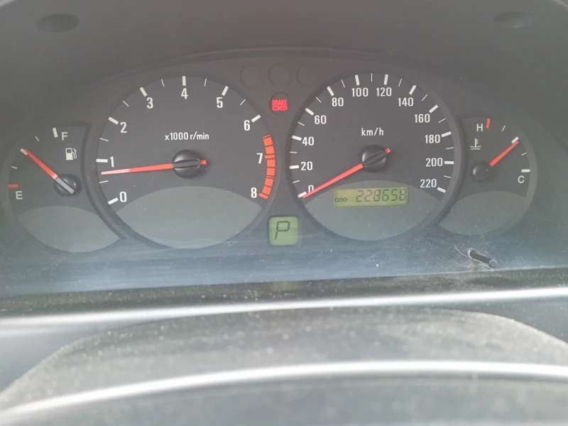 SsangYong Rexton, снимка 14 - Автомобили и джипове - 53486753