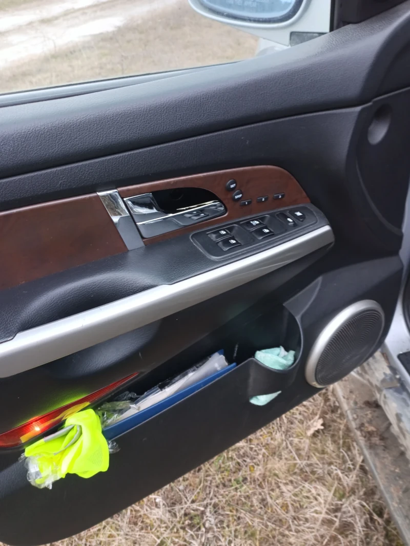 SsangYong Rexton, снимка 11 - Автомобили и джипове - 53486753