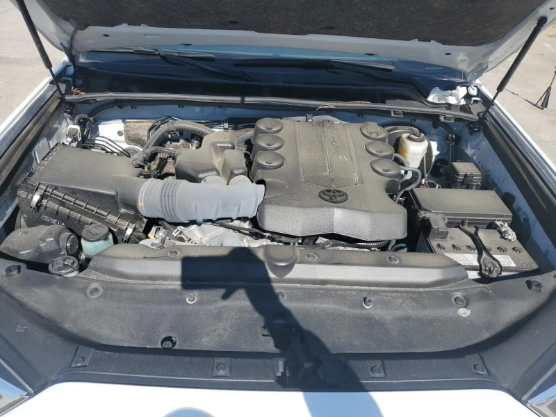 Toyota 4runner 4l Sr5, снимка 12 - Автомобили и джипове - 53600540