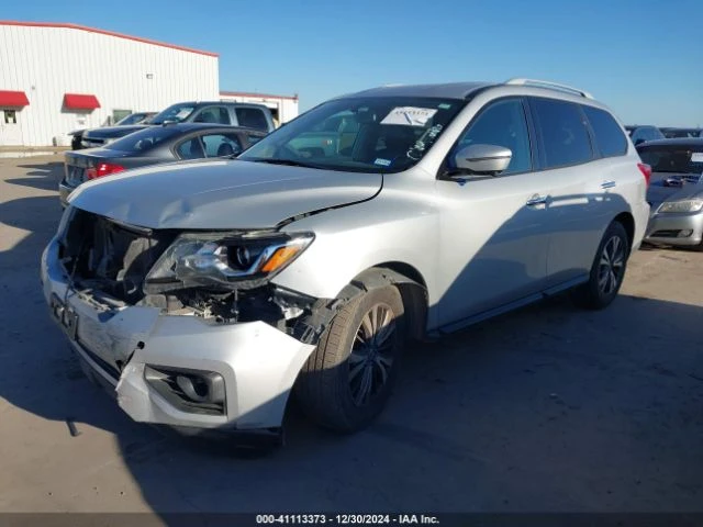 Nissan Pathfinder * SL* CARFAX * АВТО КРЕДИТ, снимка 2 - Автомобили и джипове - 49401802