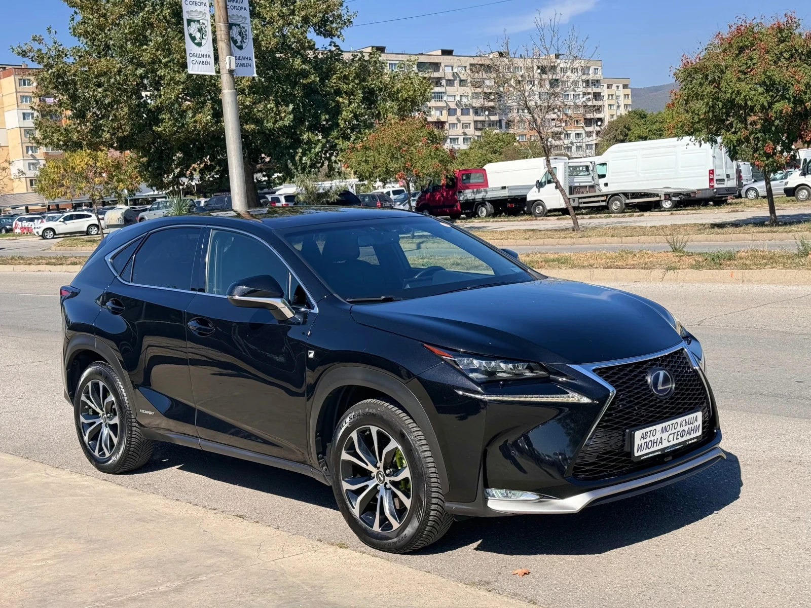 Lexus NX 300h F Sport * FULL* ПЕРФЕКТЕН*  - изображение 7