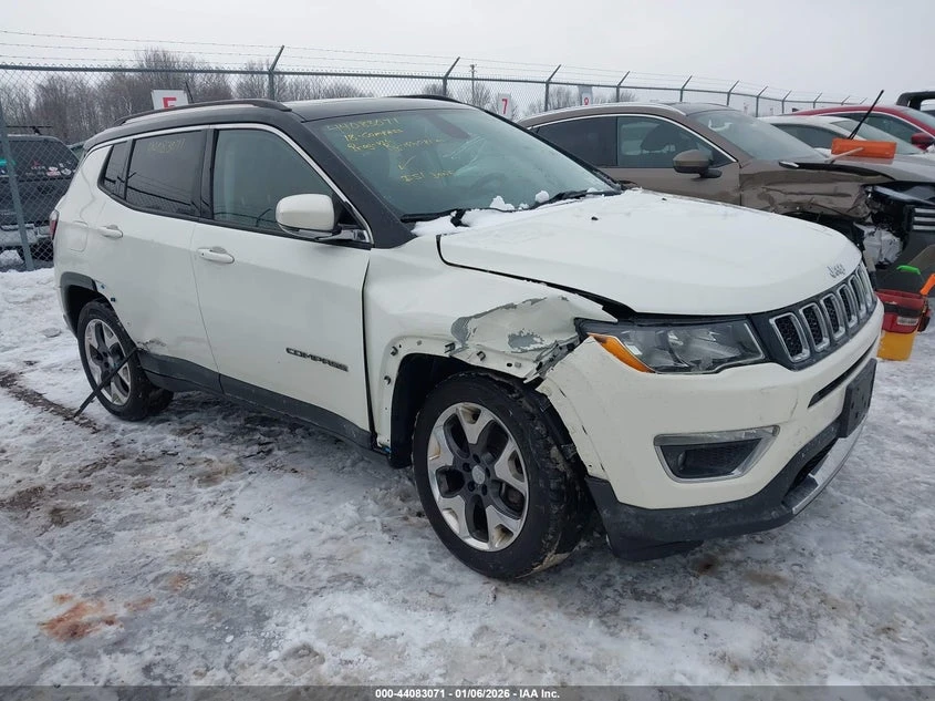 Jeep Compass 2.4L I-4 VVT, 180HP 4X4 Drive